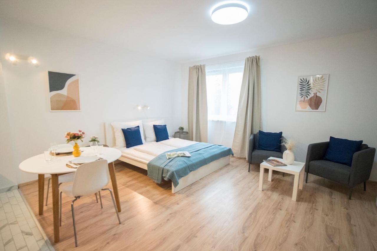 K106 Klapka Apartment Boedapest Buitenkant foto